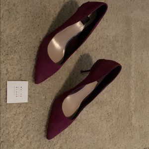 Whitehouse BlackMarket womens pumps